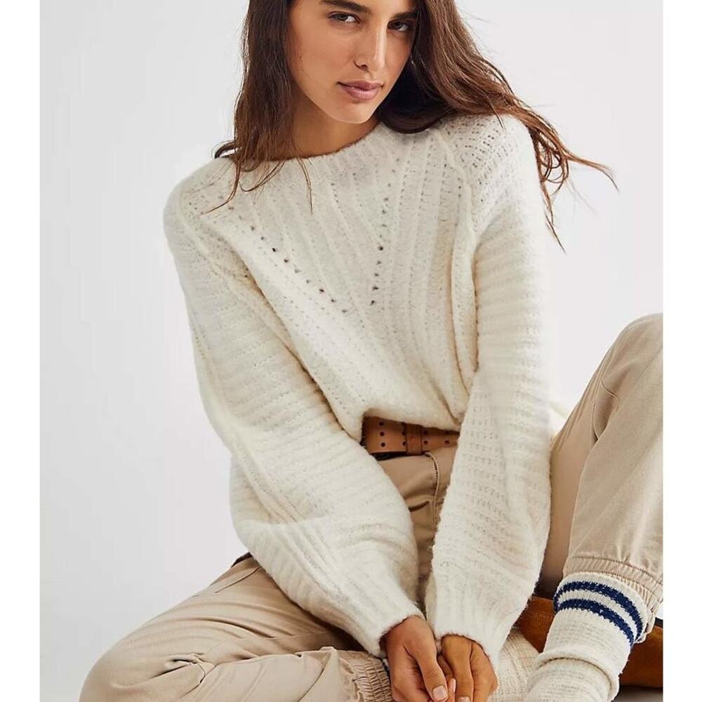 Free People Carter Knit Pullover Sweater in Ivory Size Medium